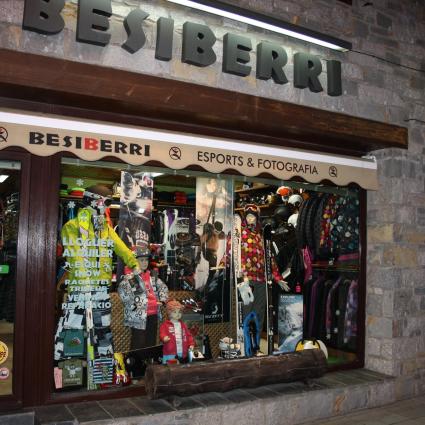 Tienda Besiberri en Passeig Sant Feliu 41